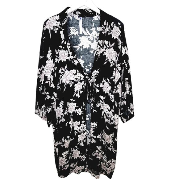 Spiritual Gangster Maya Floral Kimono - One Size - Picture 1 of 5